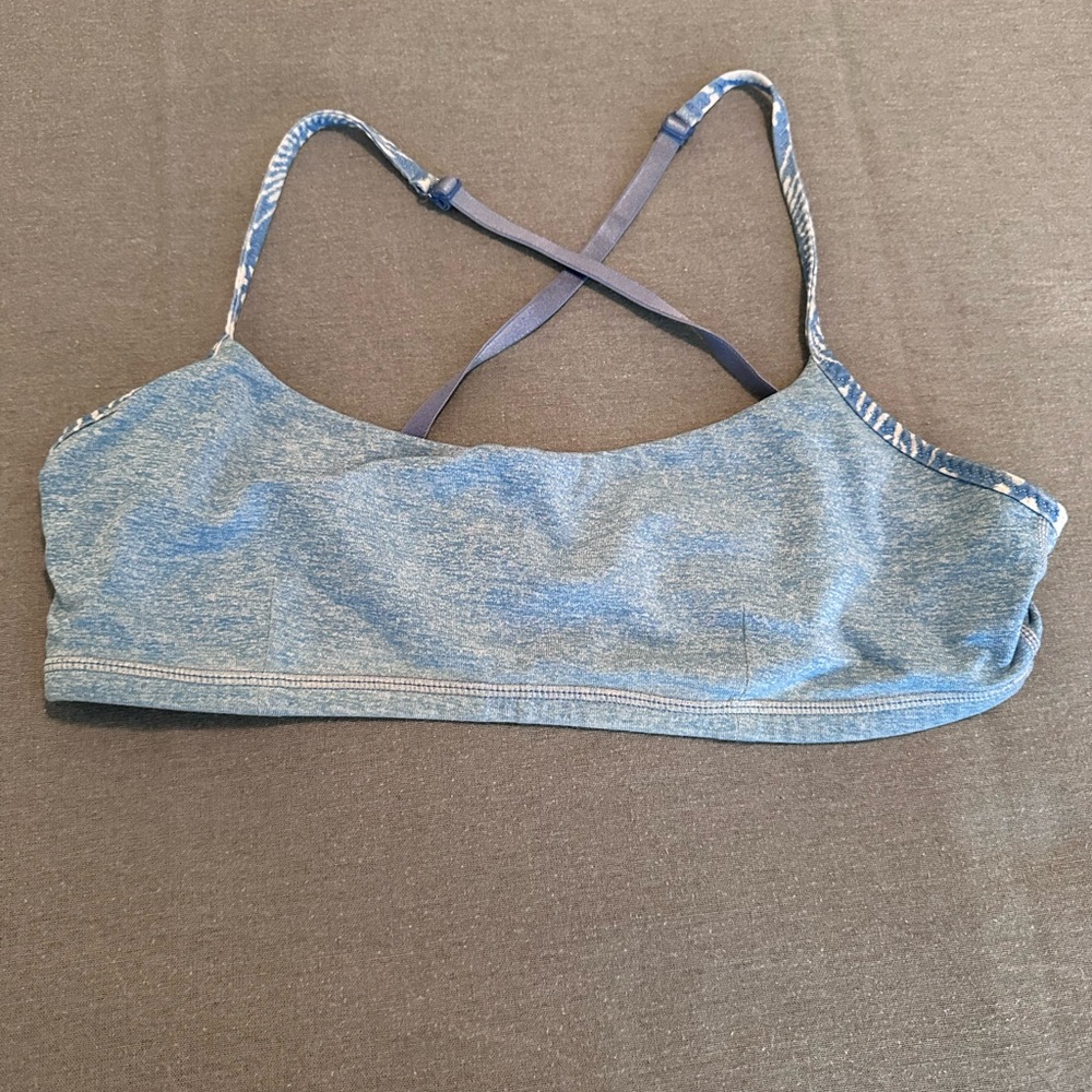 Vintage Lululemon Bra!! Size 10!! Beautiful color and very cozy!!